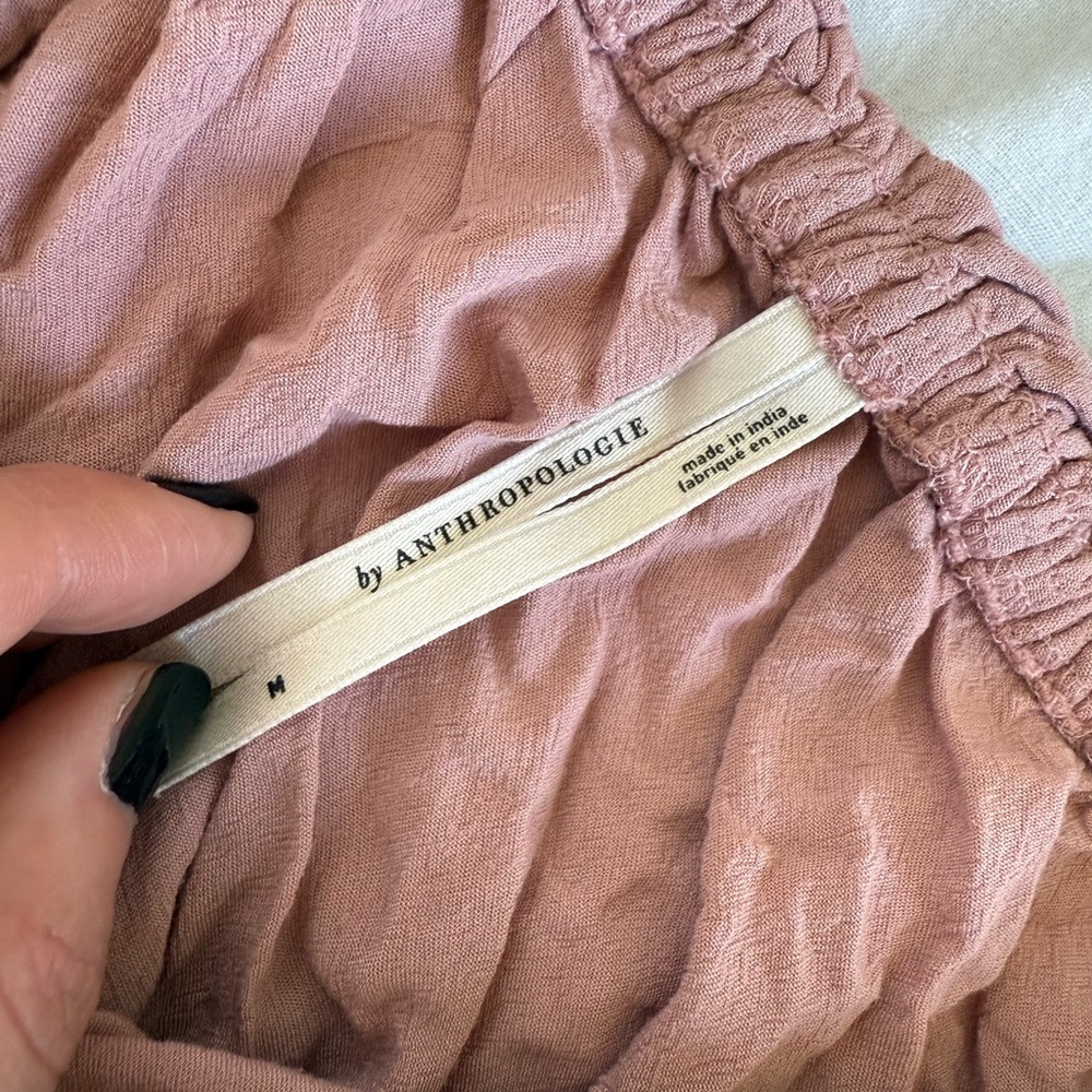 Anthropologie mauve Textured set - Picture 5 of 5